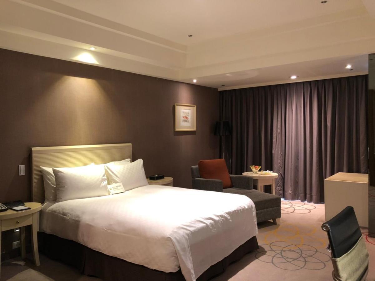 Hotel Royal Hsinchu Exterior photo