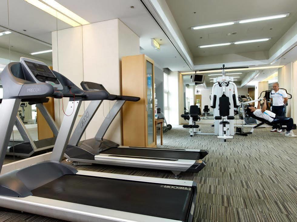 Hotel Royal Hsinchu Exterior photo The gym at the hotel