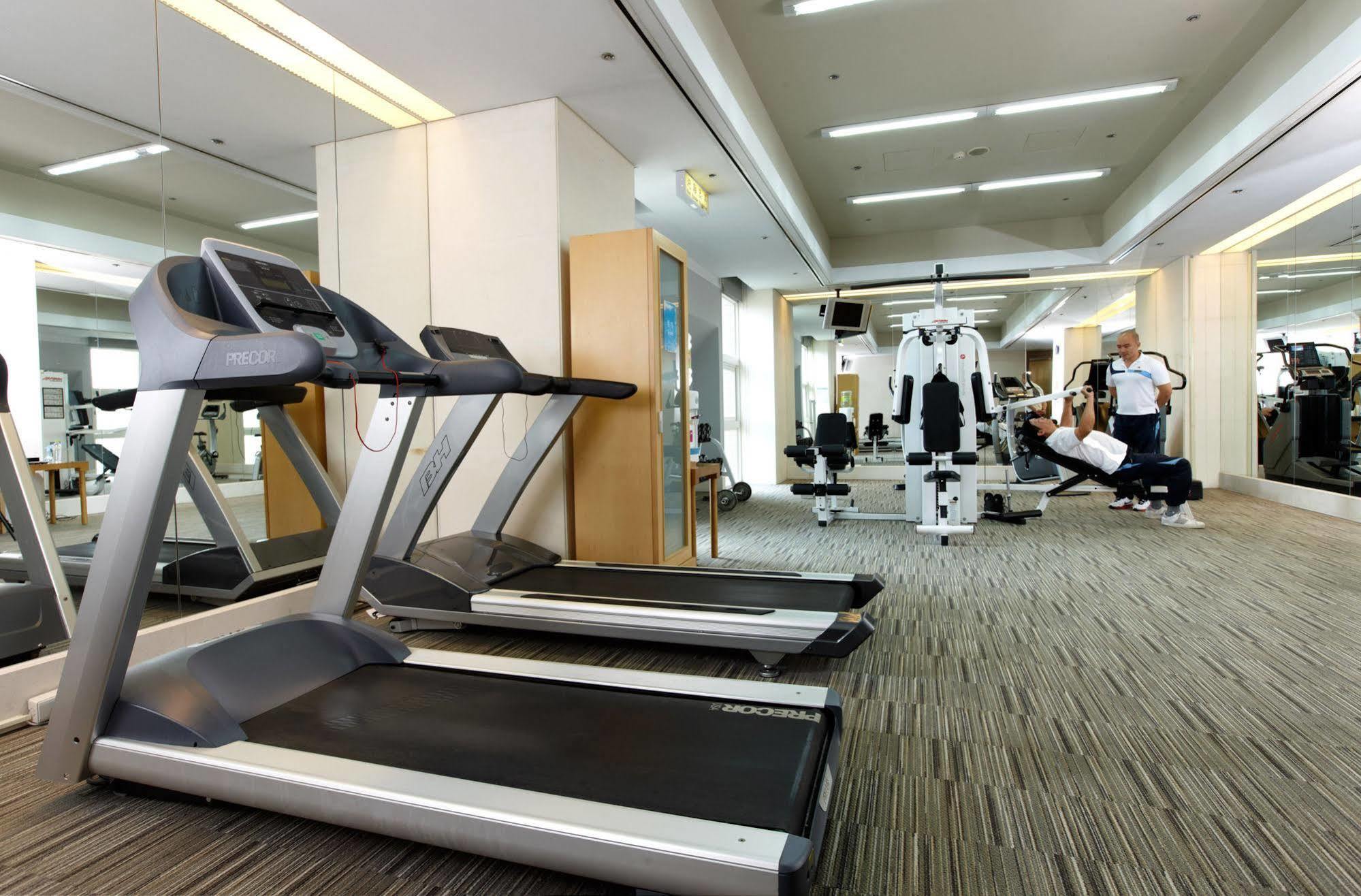 Hotel Royal Hsinchu Exterior photo A treadmill in a gym